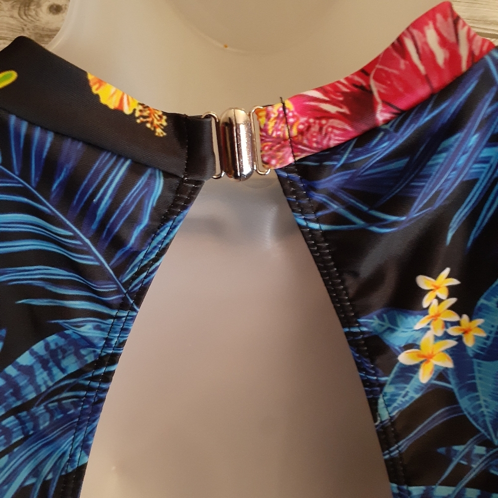 🎉S-HP🎉 Shein Body Swimsuit - Picture 3 of 5